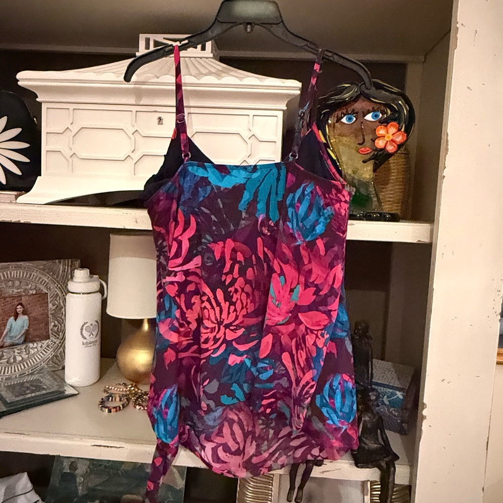 Magicsuit sz 12 Coral Springs Rita v neckline Tankini top - Picture 4 of 5